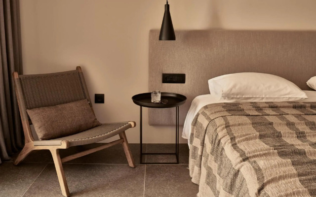 Theros All Suite Hotel - Adults Only