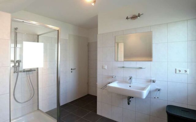 Serene Villa in Kstelberg near Lake & Watersports