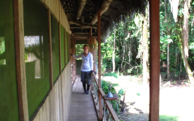 Lodge Jungle Wolf Expeditions