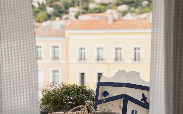 Les Suites The Marcel