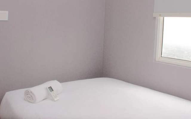 Warm And Enjoy Living 2Br At Springlake Summarecon Bekasi Apartment