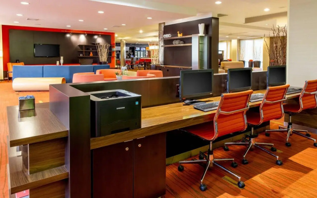 Courtyard Lexington Keeneland/Airport