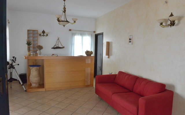 Aiolos Hotel