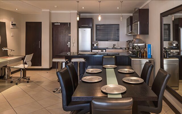 605 The Icon Building