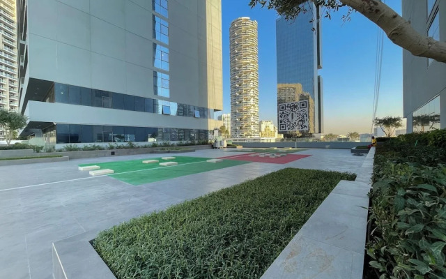 Beautiful Views From 30th Floor 2BD JVC