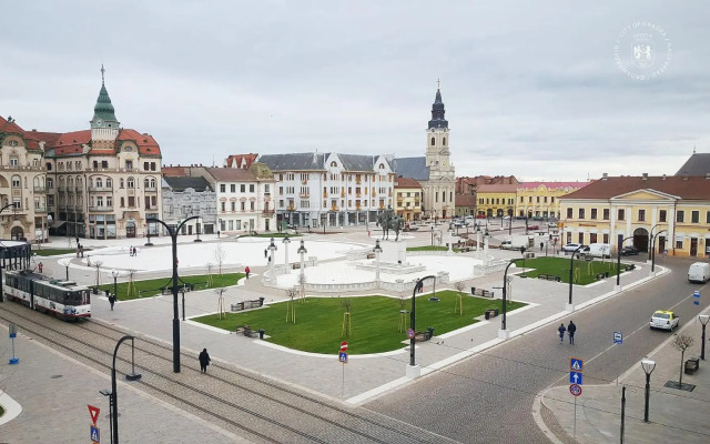 Phoenix Luxury Apartment