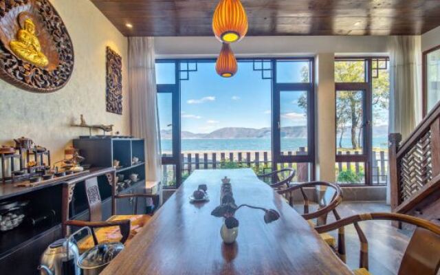 Lanshe Lake View Inn
