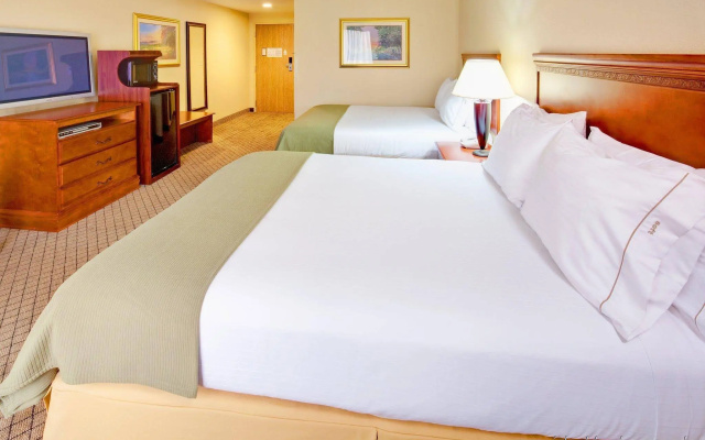 Holiday Inn Express & Suites - Greenwood by IHG