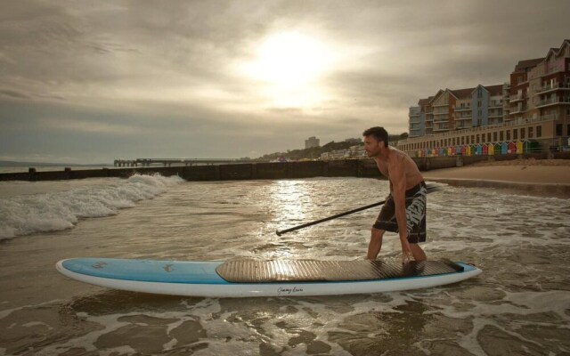 The Christchurch Hideaway, Hot Tub , 2 Bedrooms