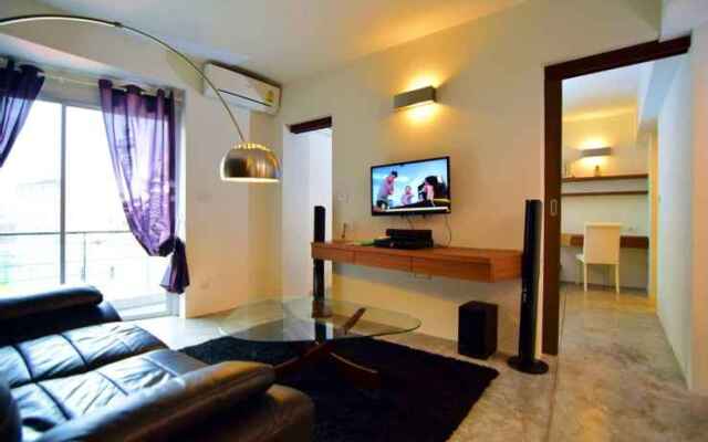 Replay 209 Apartment