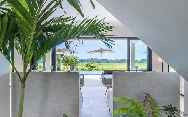 Royal Tiki Lodges