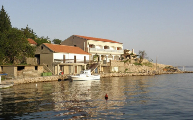 Taša - 5 m From sea - SA4