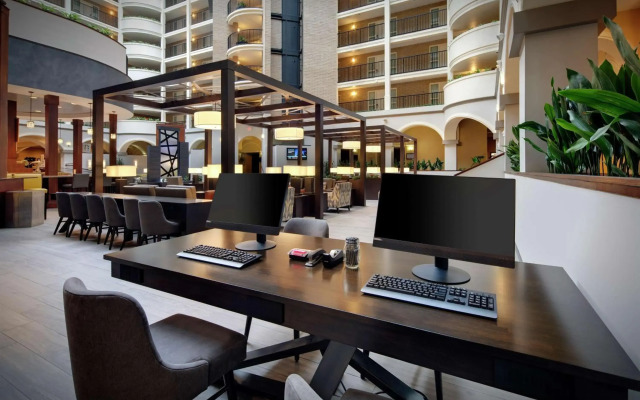 Embassy Suites by Hilton Dallas Park Central Area