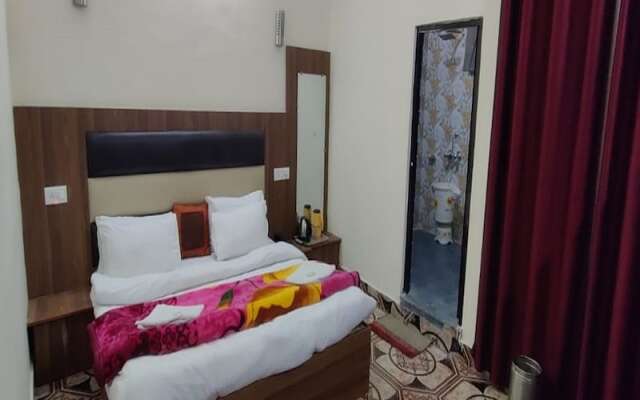 Hotel Bias Pushap - Banikhet