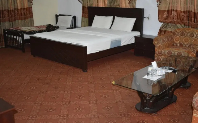 Savvana Inn