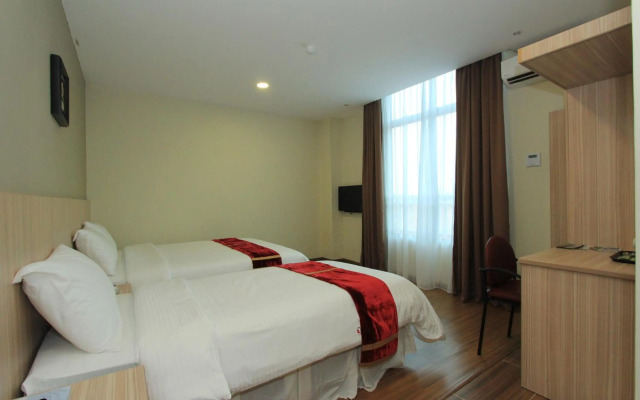 Veer Hotel