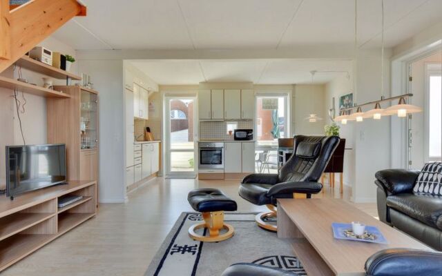 "Karen" - 2.3km from the sea in Western Jutland