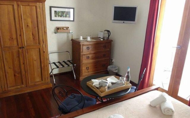 Port Mill Bed And Breakfast