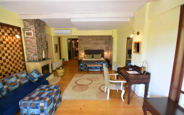 Reis Inn Hotel Kazdaglari