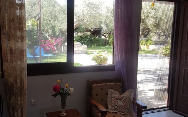 Elia Guesthouse