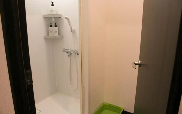 Guesthouse Sumiyoshi – Bathroom – Osaka
