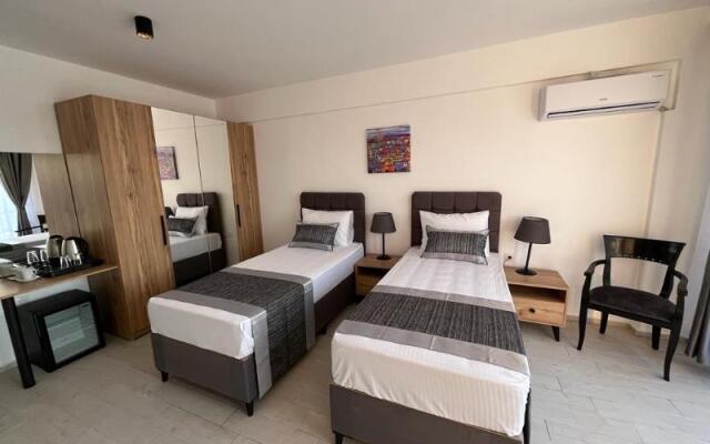 Ni Marin Hotel