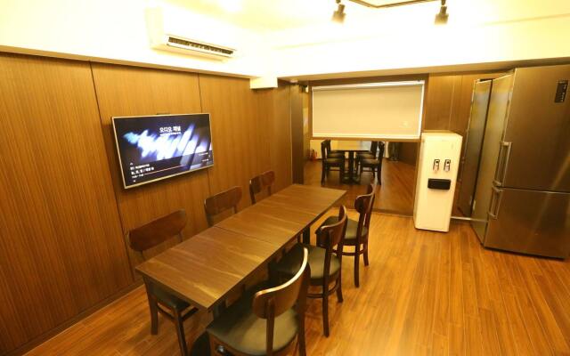 Philstay Dongdaemun Avenue