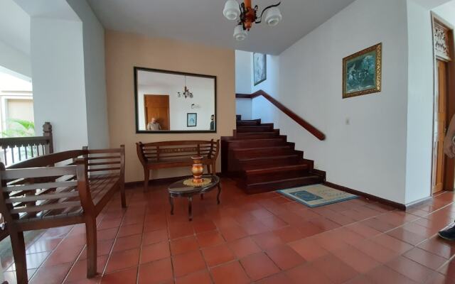 Hostal Del Regidor Ltda