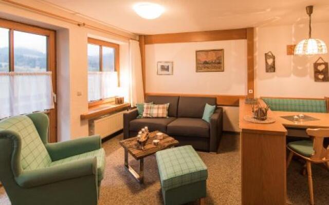 Alpenflair Ferienwohnungen Whg. 304+203