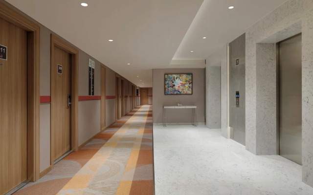 Ibis Mumbai Bkc
