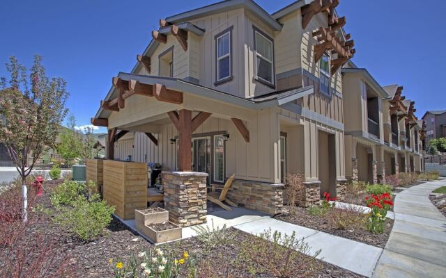 Parks Edge Townhome by Blueswell