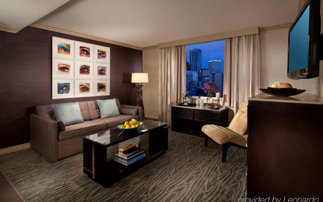 E-Central Downtown Los Angeles Hotel