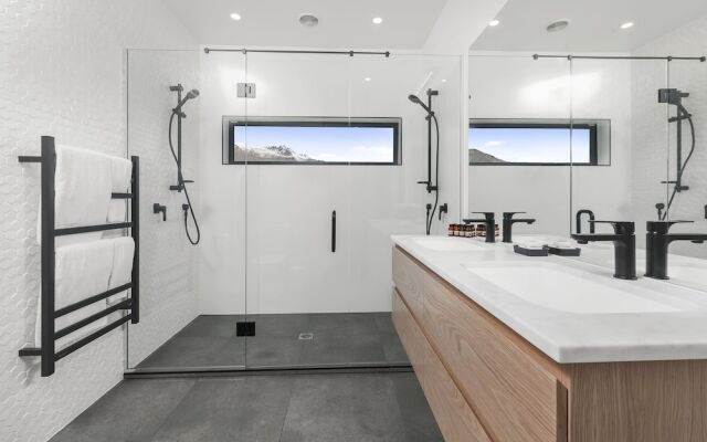 Lakeside Luxury on Suburb Street