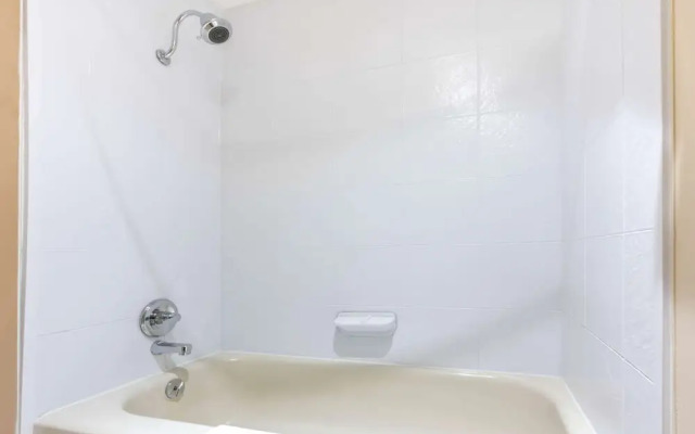 Ramada Coquitlam