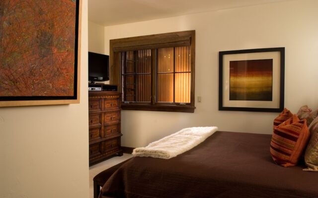 Cloud Nine - Four Bedroom Home