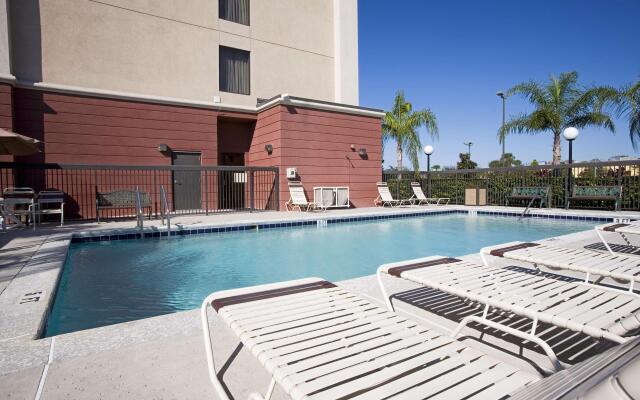 Hampton Inn & Suites Orlando Intl Dr N