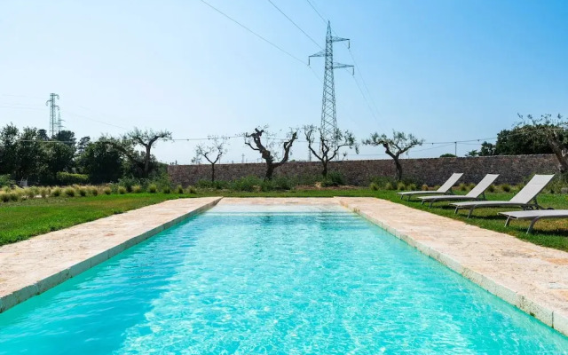 4152 Trulli Salsapariglia by Perle di Puglia
