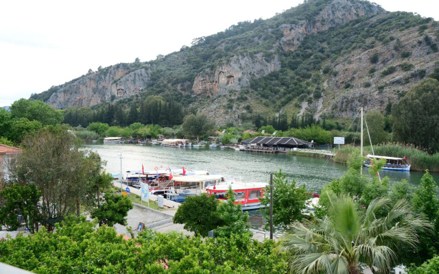 Cinar Sahil Hotel