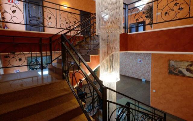 Zhar Ptitsa Hotel