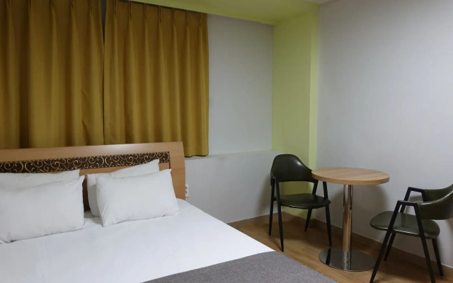 Hotel Herald