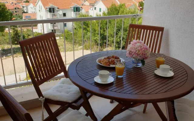 Wonderful Sea view, swimming pool, private parking