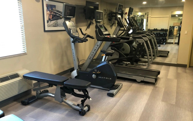 Candlewood Suites Fort Wayne by IHG