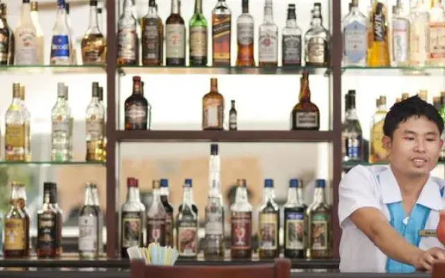 West Wing Resort Hotel