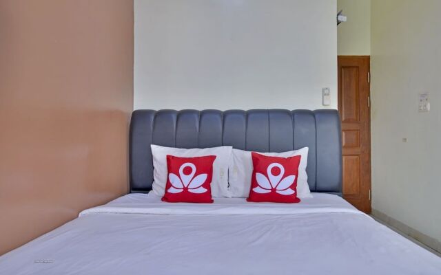 ZEN Rooms Sukasari Gegerkalong