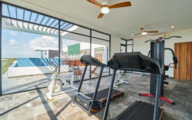 PH 312 Two bedroom rooftop and private pool