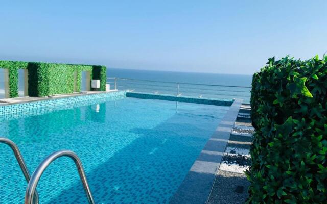 The Bay Suites