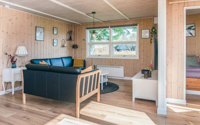 6 Person Holiday Home in Ansager