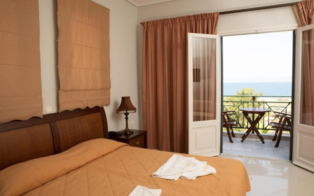 Alma Luxury Resort Hotel
