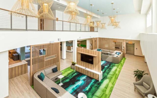 Element Denver International Airport