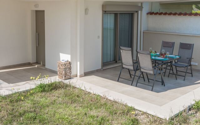 Arelia Apartments